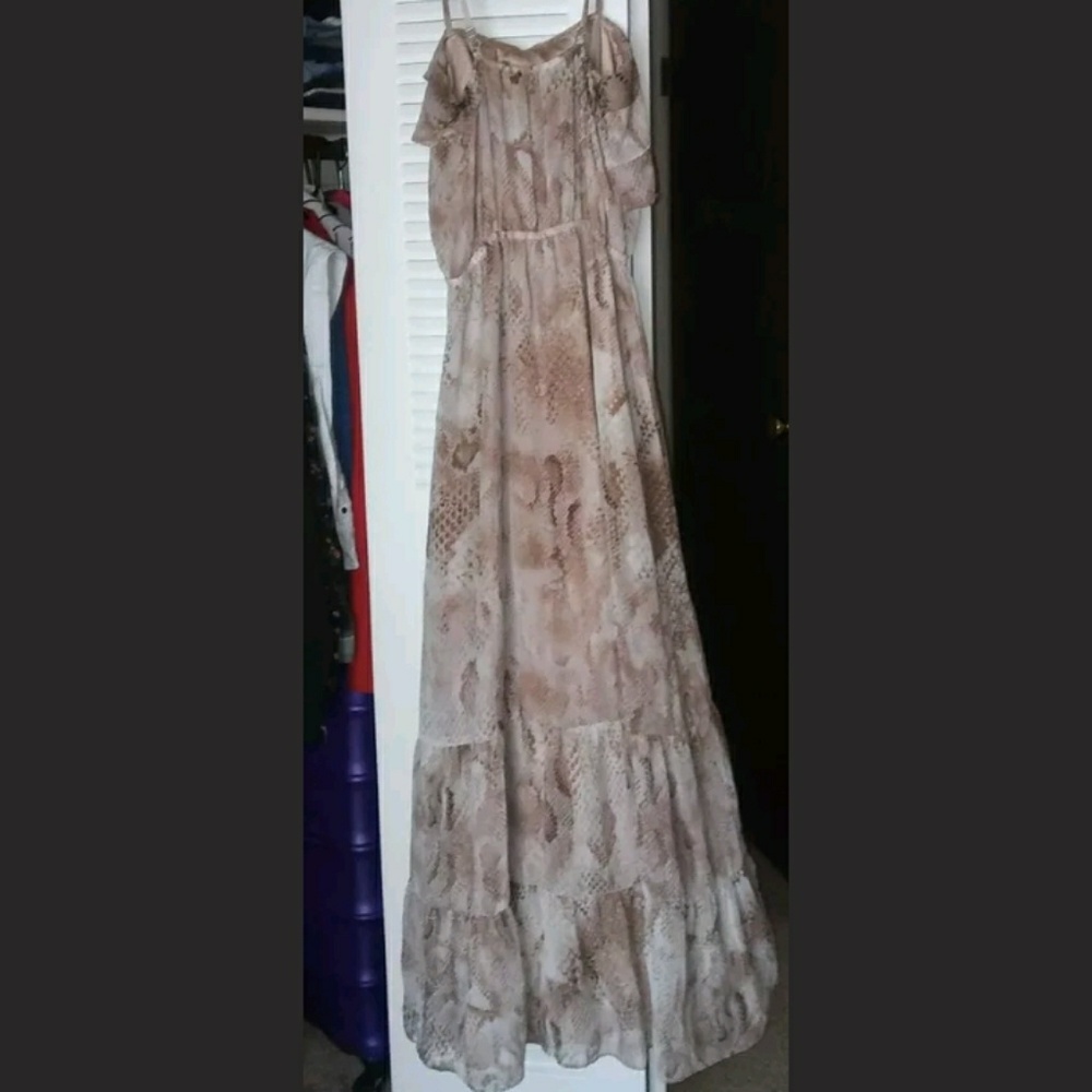 Express maxi dress